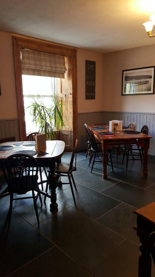 The Ship Inn Bardsea Eksteriør bilde
